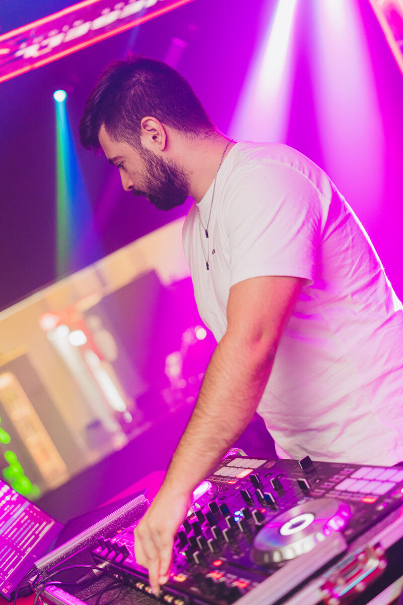 Foto de evento do DJ Laroca